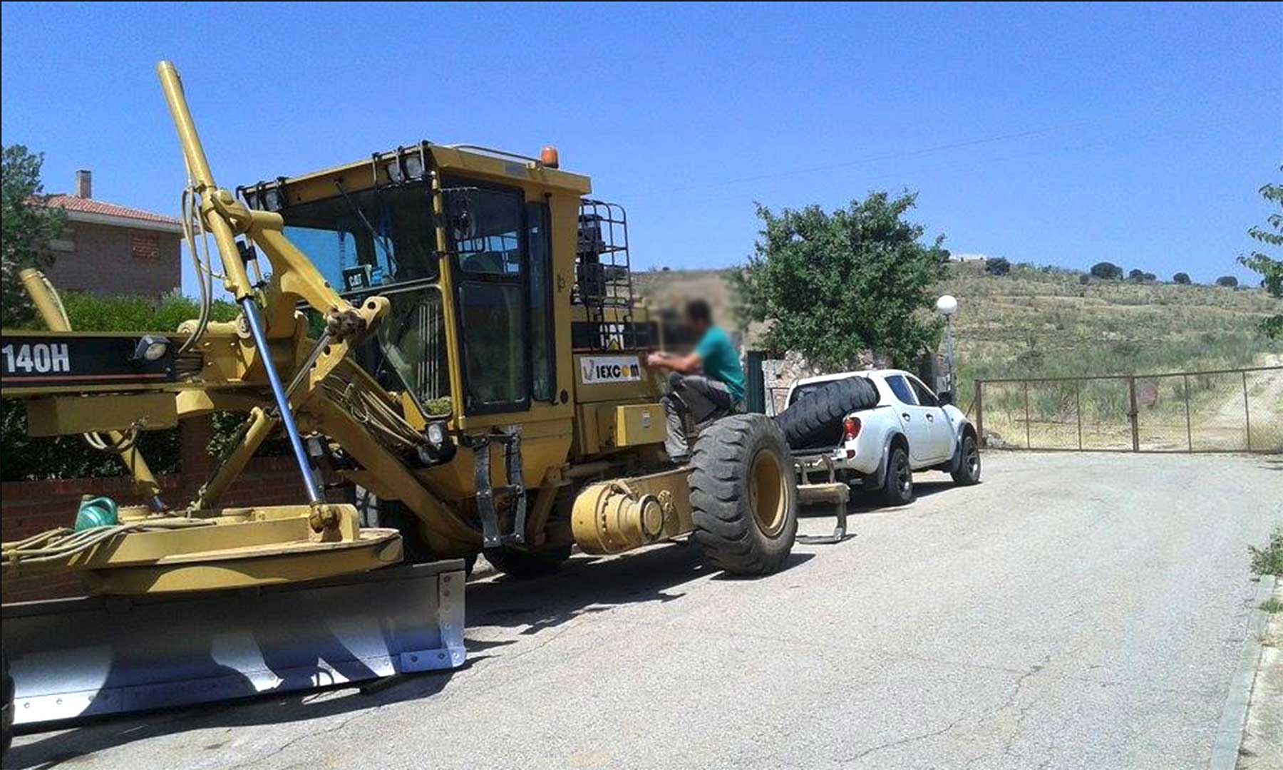 Nivelaciones y compactaciones de terreno para empresas y particulares en Lozoya, Madrid